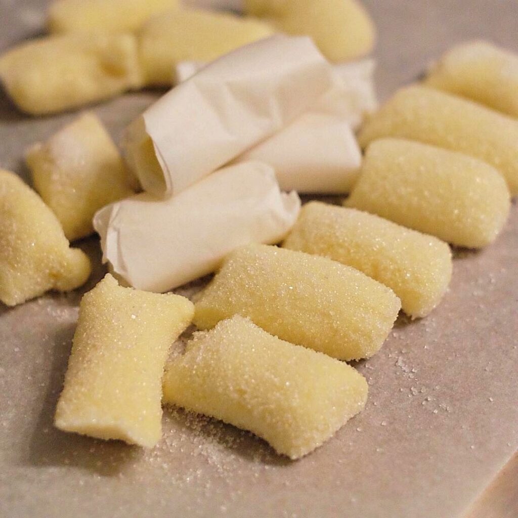 Filipino candy-pastillas-de-leche